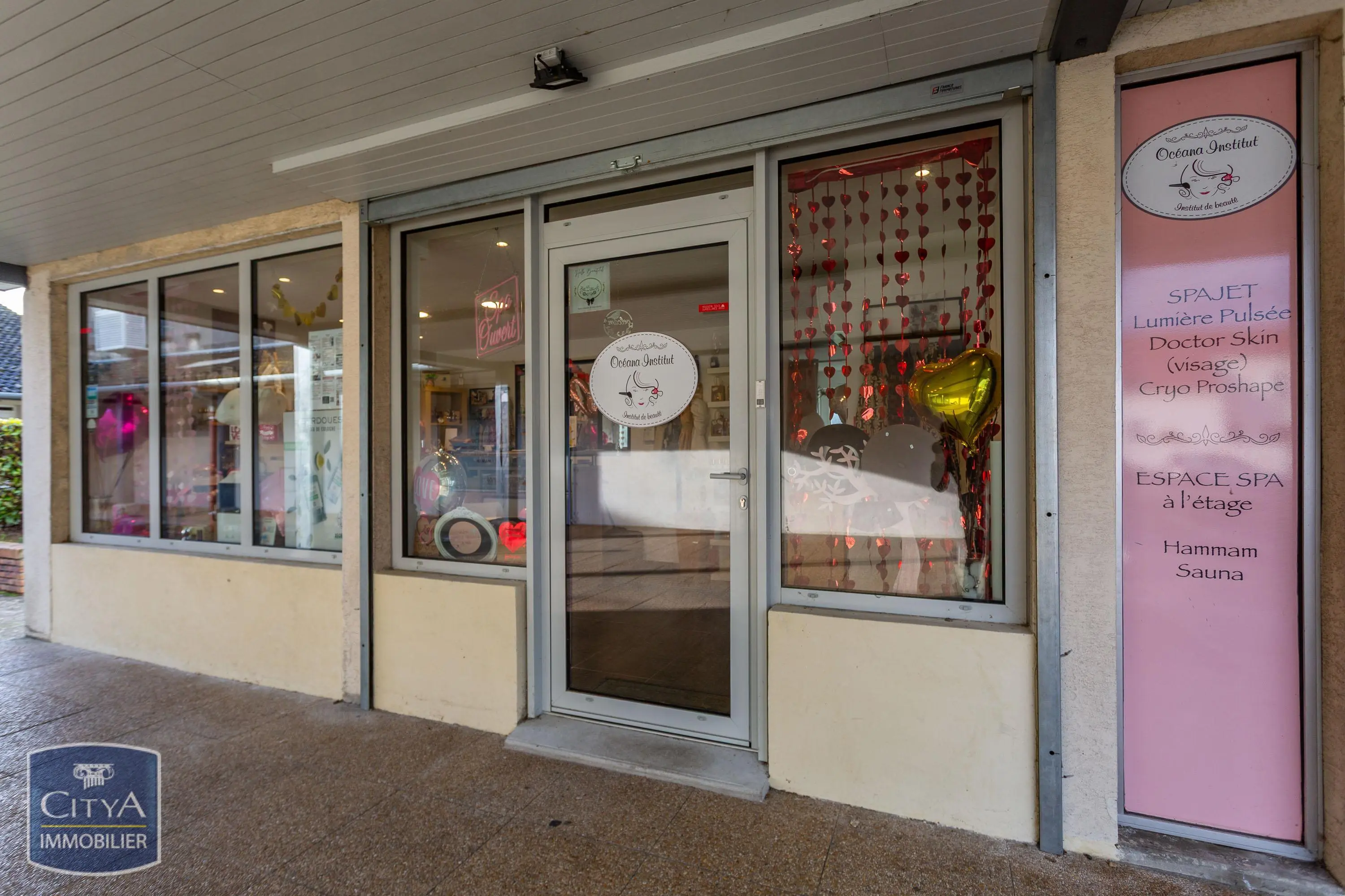 Photo 2 Local Commercial 74m²