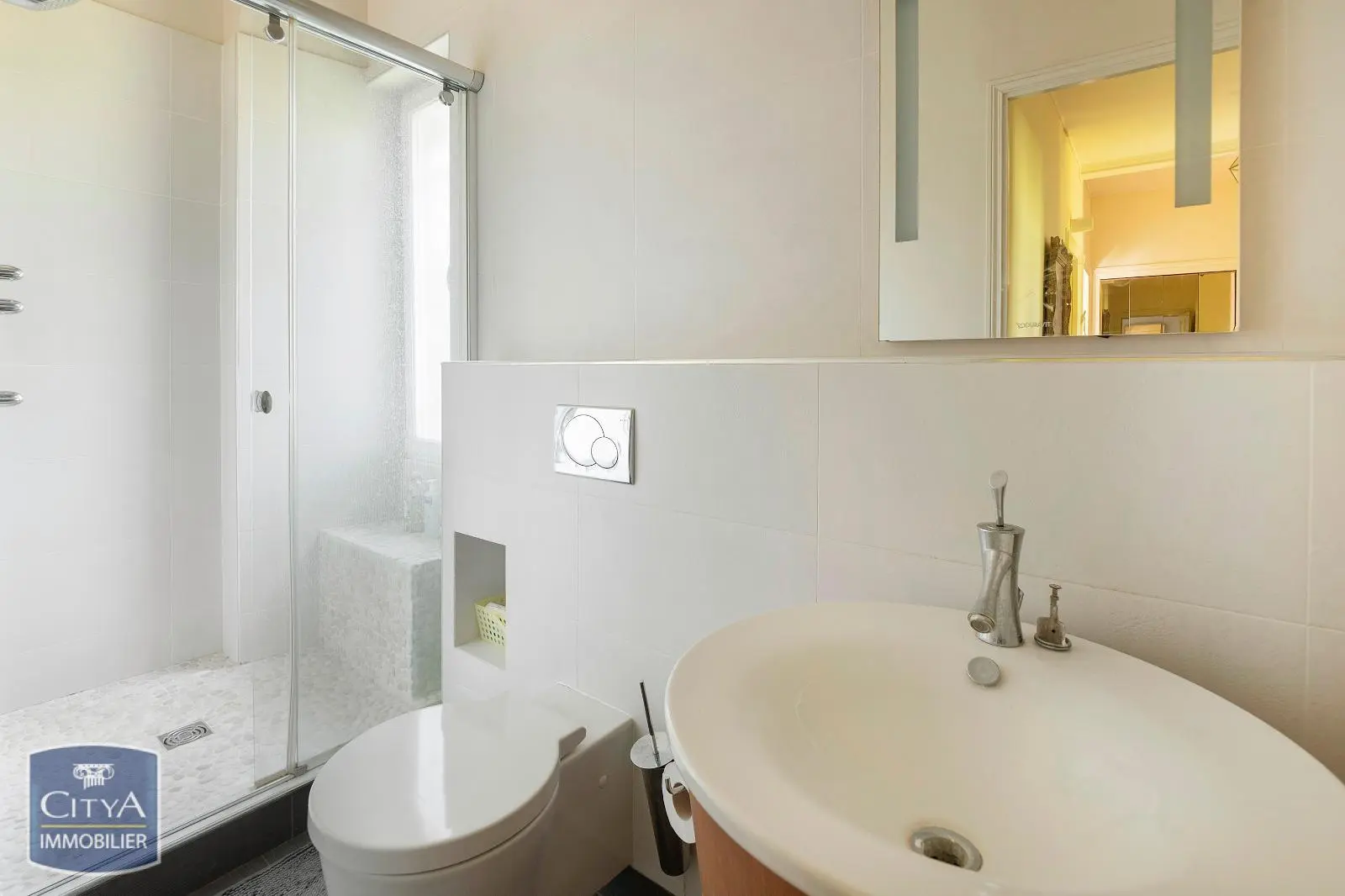 Photo 16 Maison 9 pièces 213m²