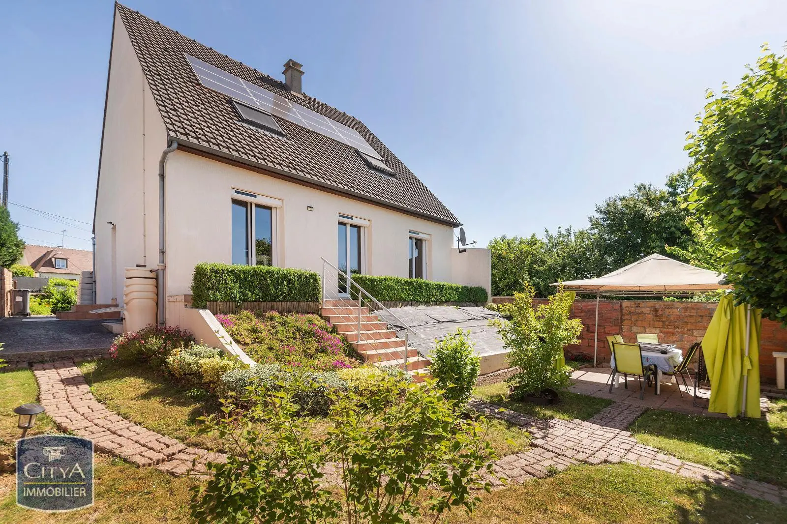 Photo 1 Maison 5 pièces 138m²