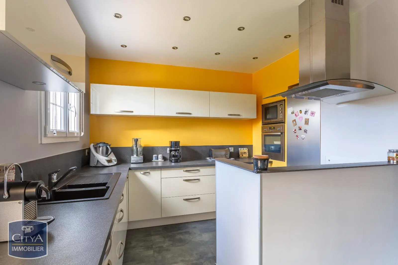 Photo 10 Maison 7 pièces 195m²