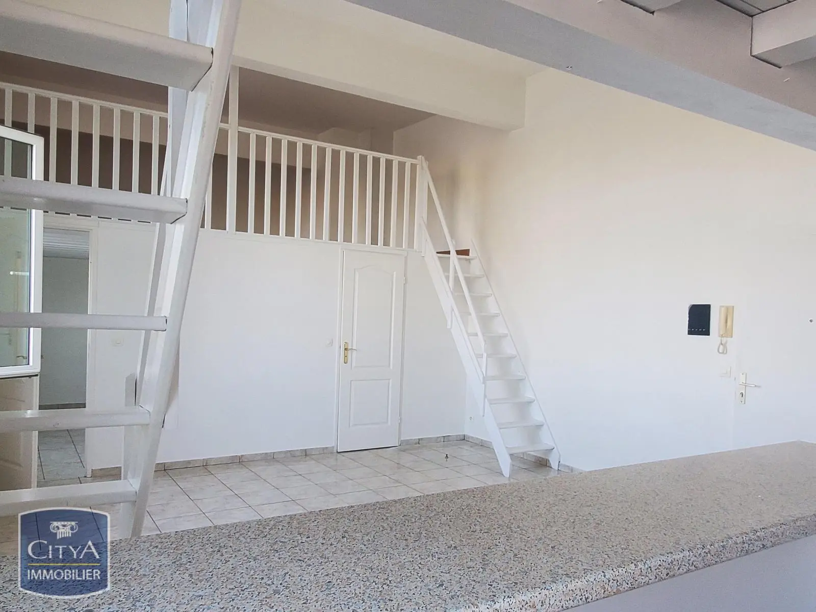 Photo 3 Appartement 4 pièces 85m²