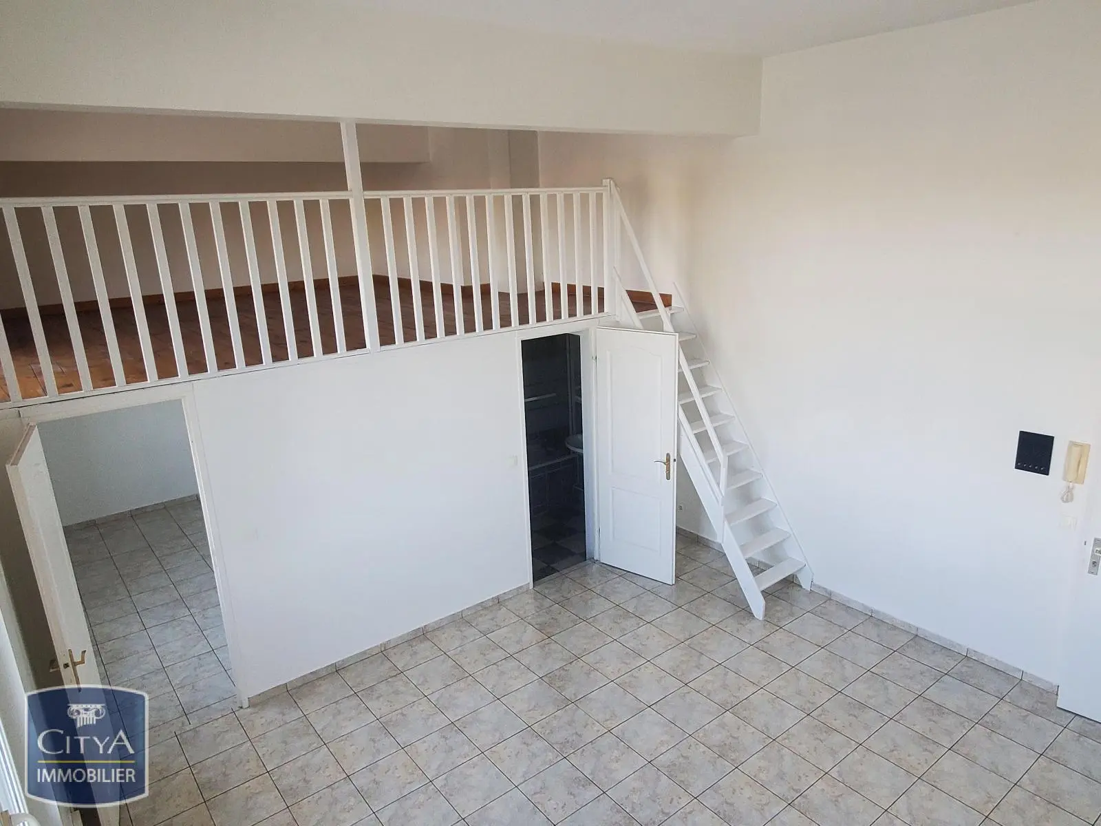 Photo 10 Appartement 4 pièces 85m²