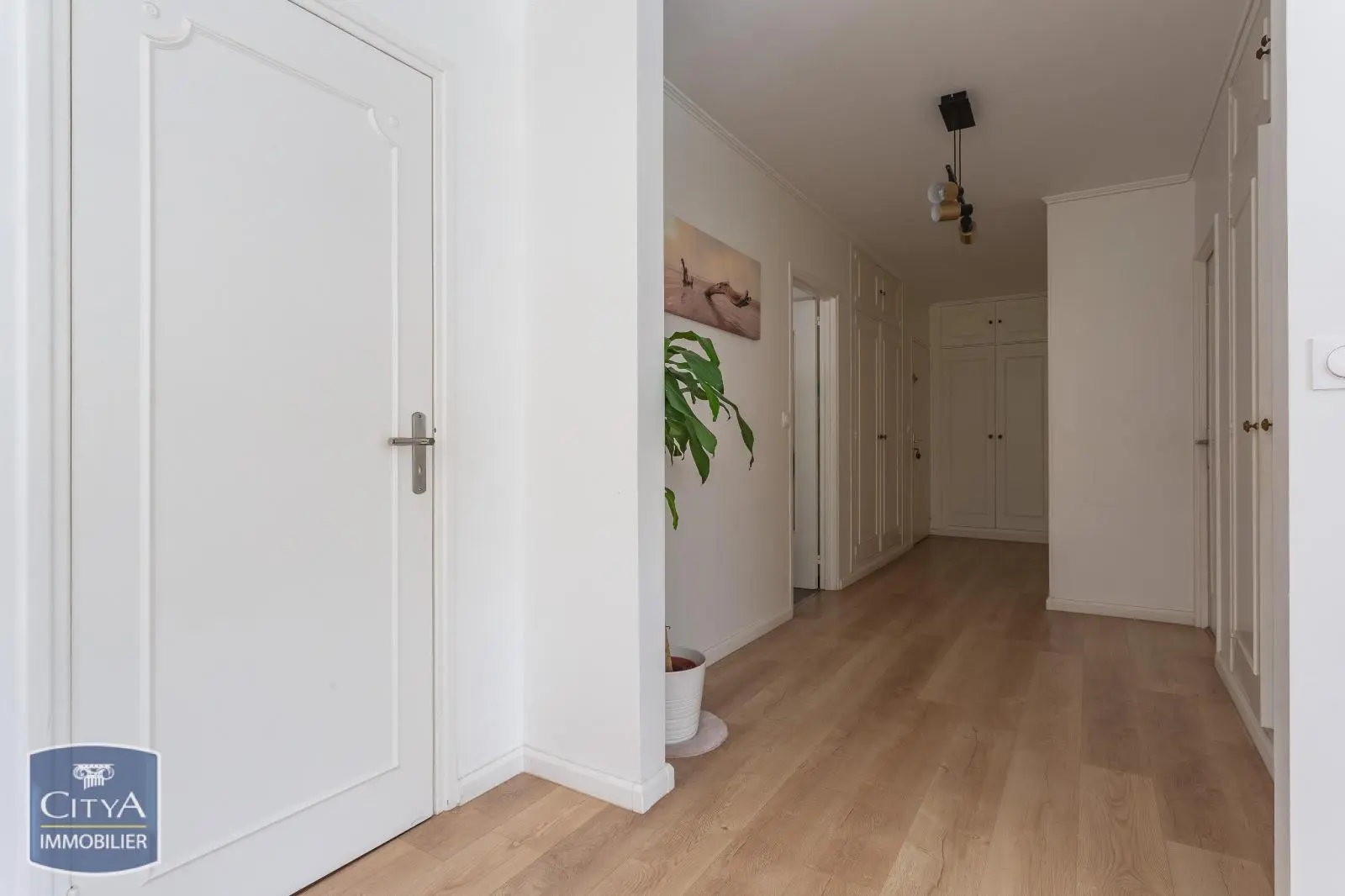 Photo 2 Appartement 4 pièces 84.81m²