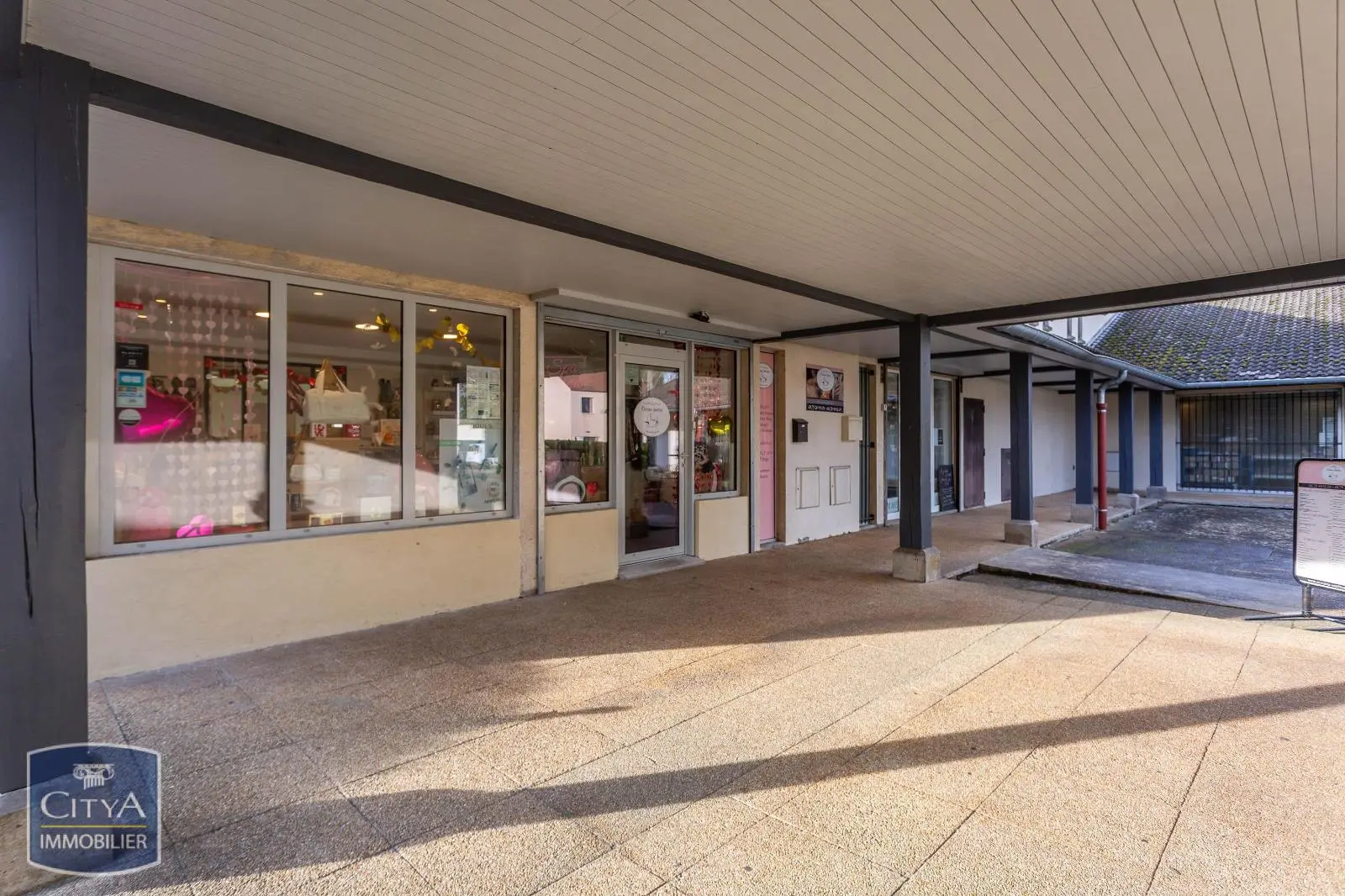 Photo 13 Local Commercial 74m²