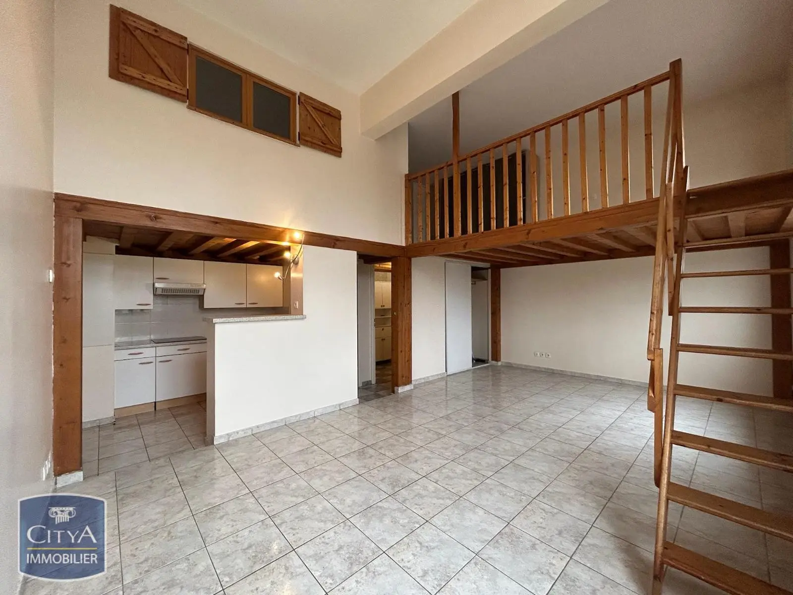 Photo 1 Appartement 2 pièces 55m²