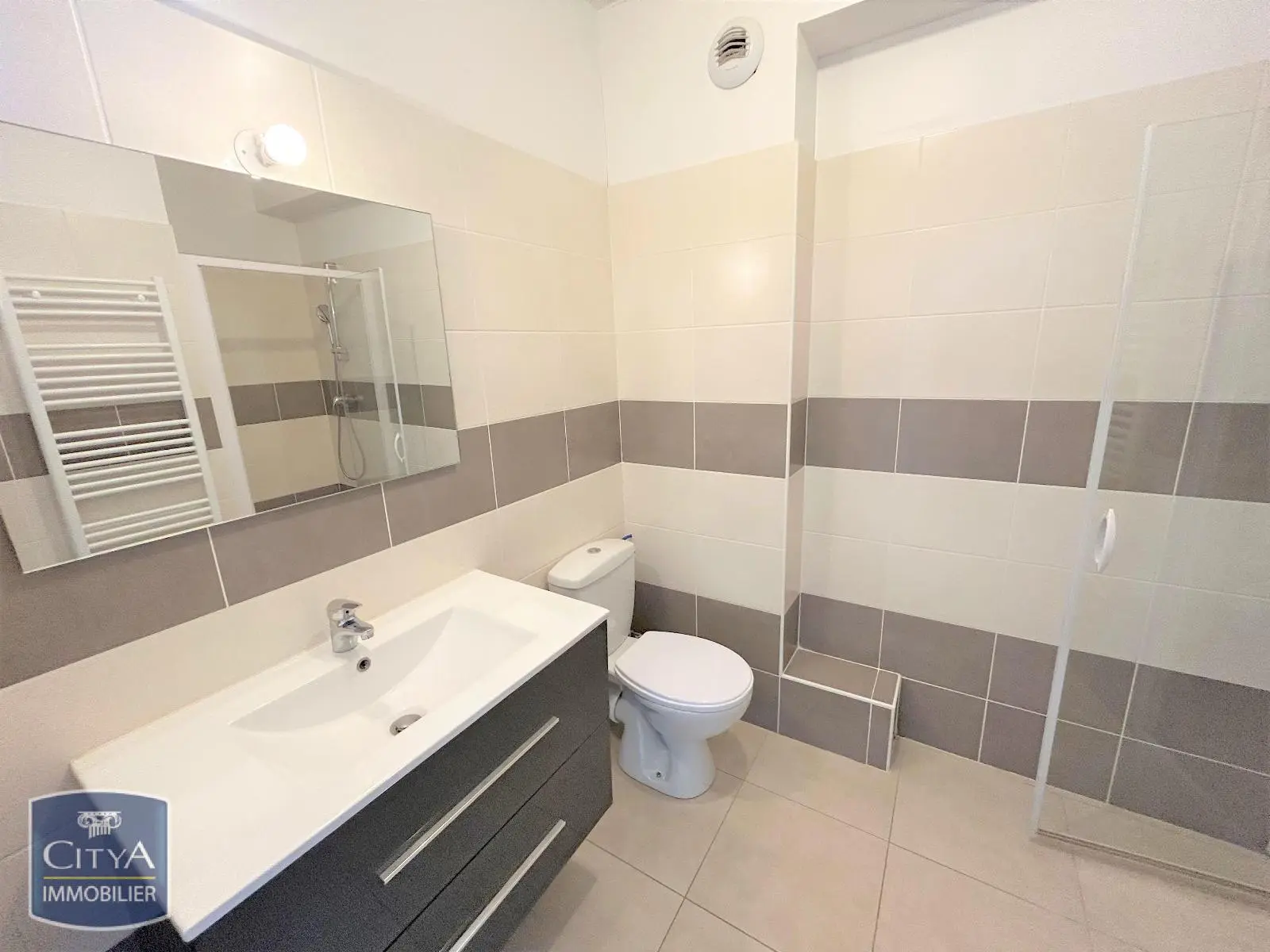 Photo 11 Appartement 2 pièces 45m²
