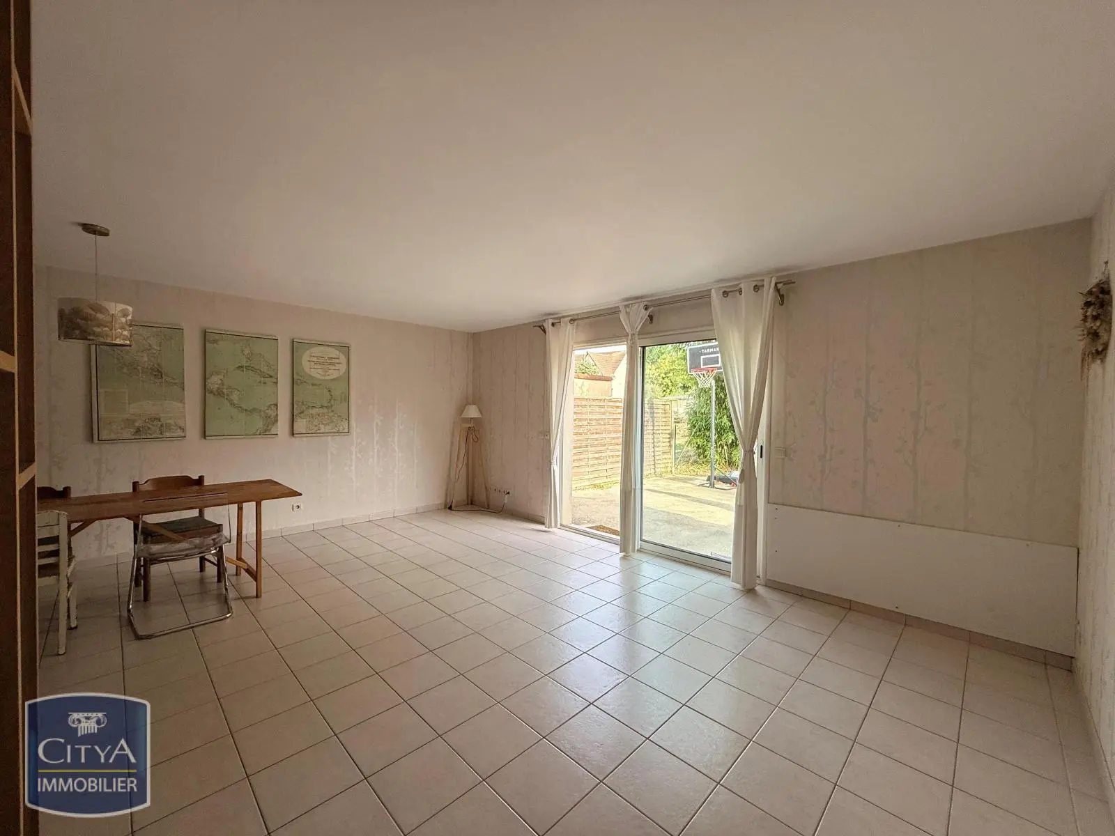 Photo 2 Maison 8 pièces 178m²