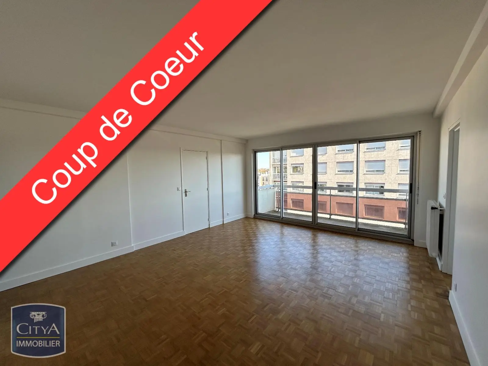 Photo 1 Appartement 2 pièces 56.3m²