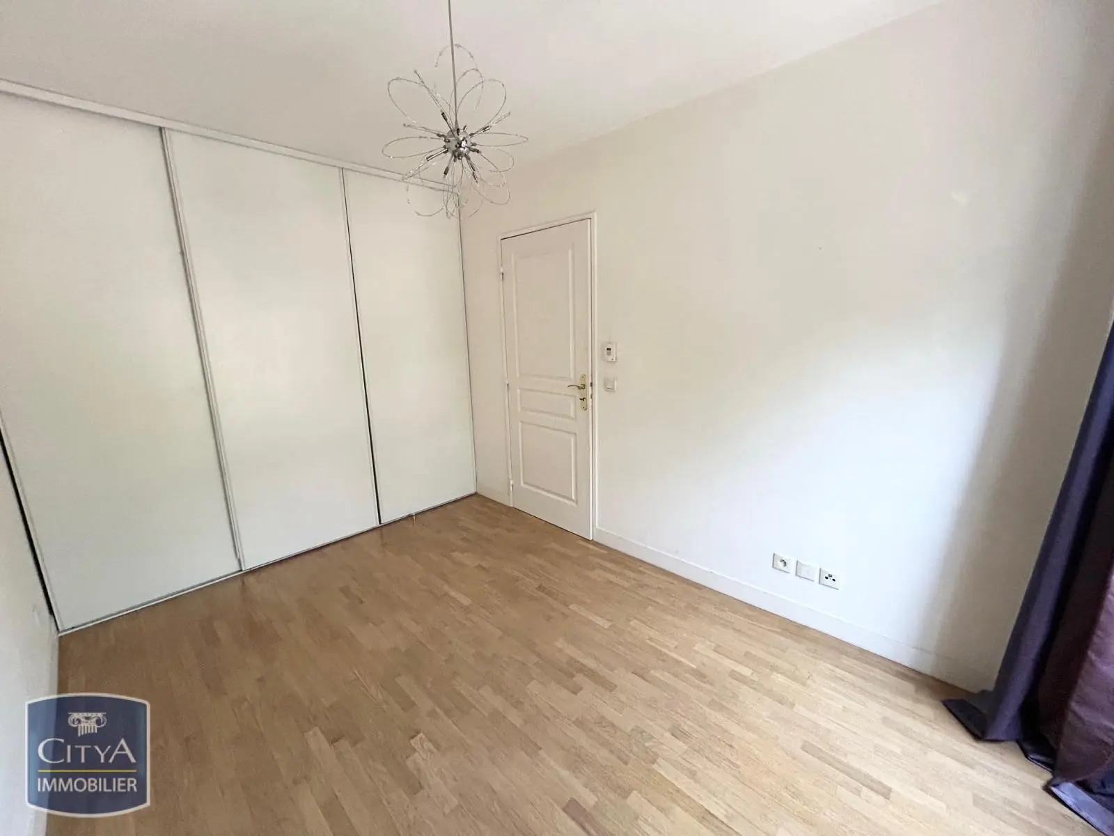 La Garenne-Colombes (92250) Appartement 2 pièces 36.76m² photo 2