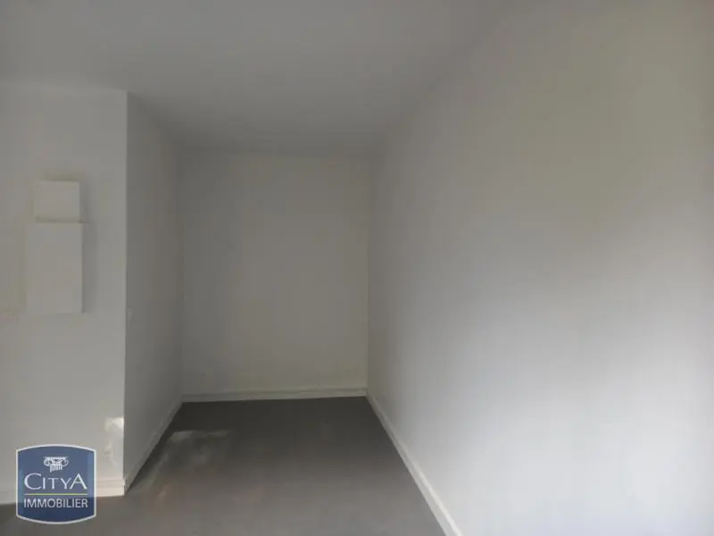 Photo 3 Appartement 1 pièce 24.69m²