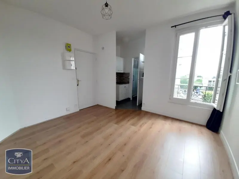 Photo 3 Appartement 1 pièce 16.25m²