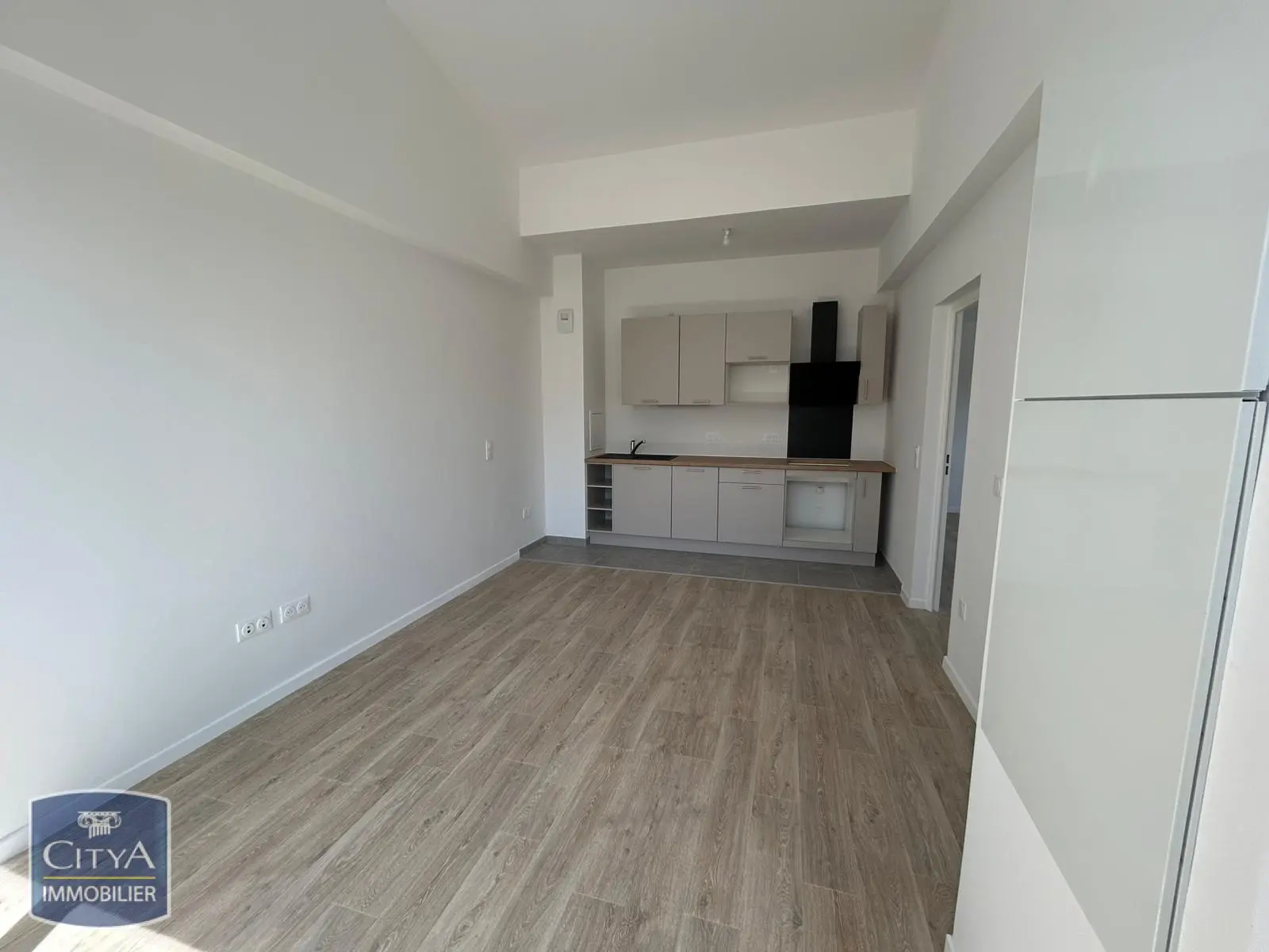 Photo 3 Appartement 2 pièces 39.98m²