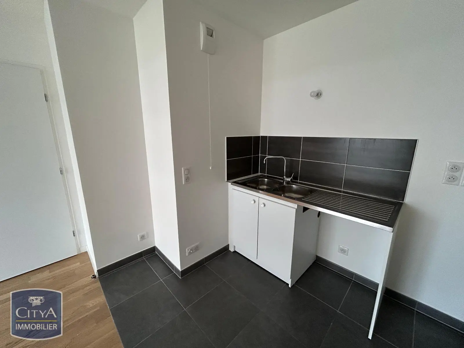 Photo 2 Appartement 2 pièces 41.7m²