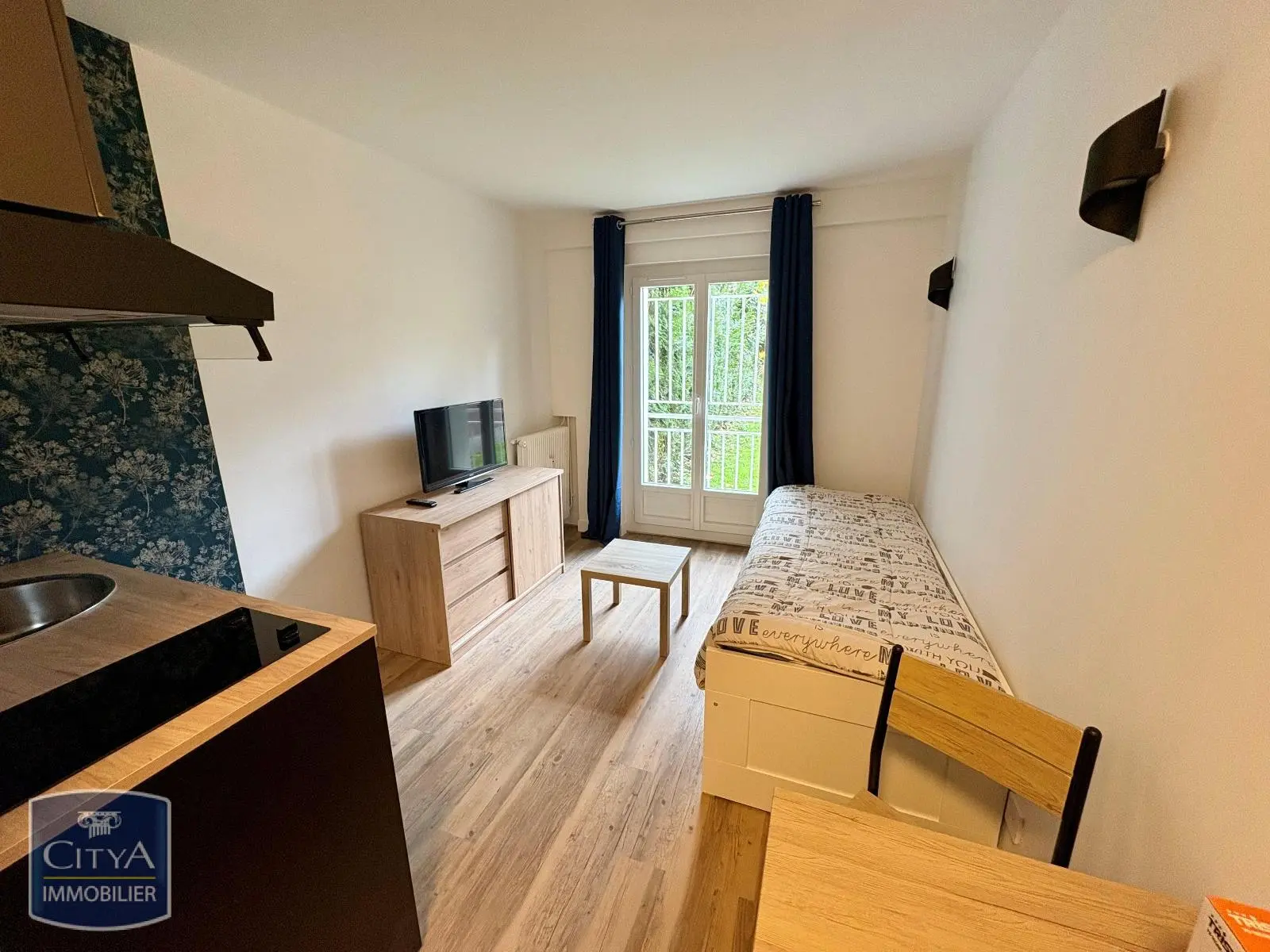 Photo 1 Appartement 1 pièce 15.51m²