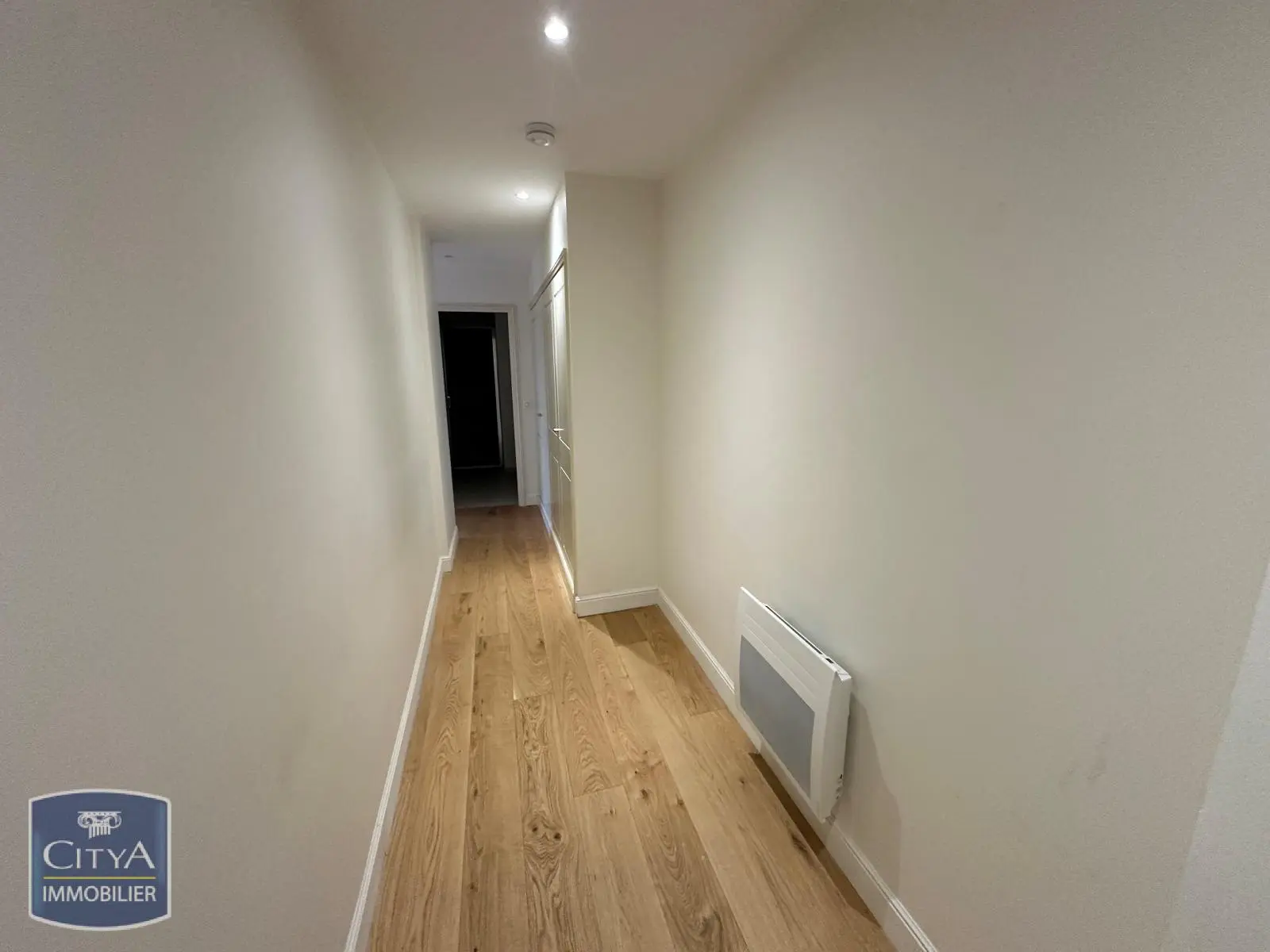 Photo 3 Appartement 1 pièce 33.9m²