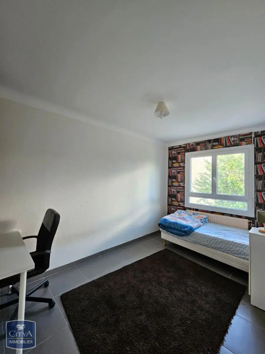 Photo 3 Appartement 4 pièces 77.09m²