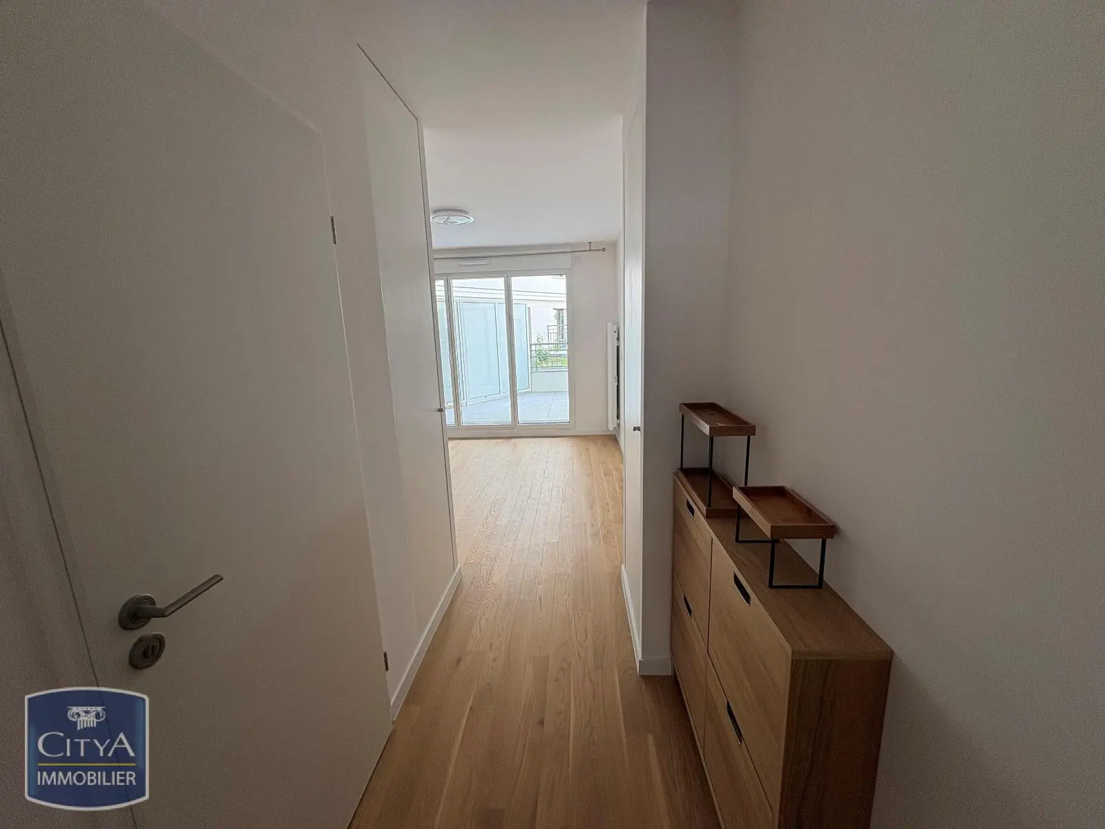 Photo 3 appartement Suresnes