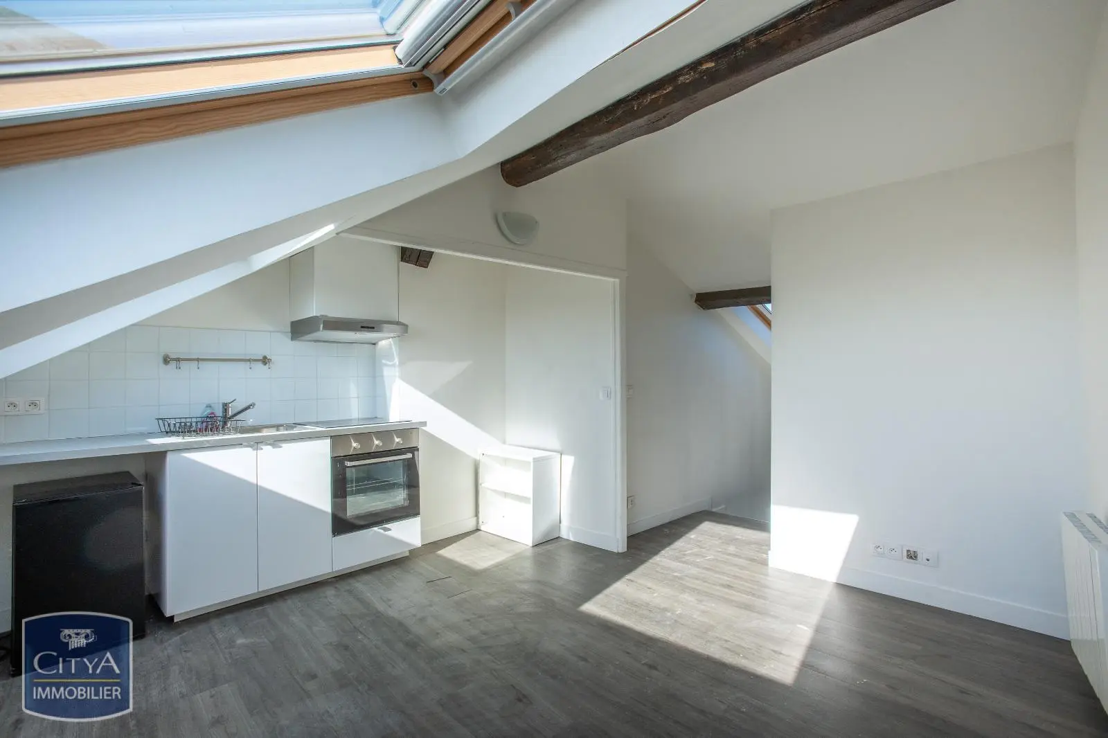 Photo 2 Appartement 1 pièce 25.44m²