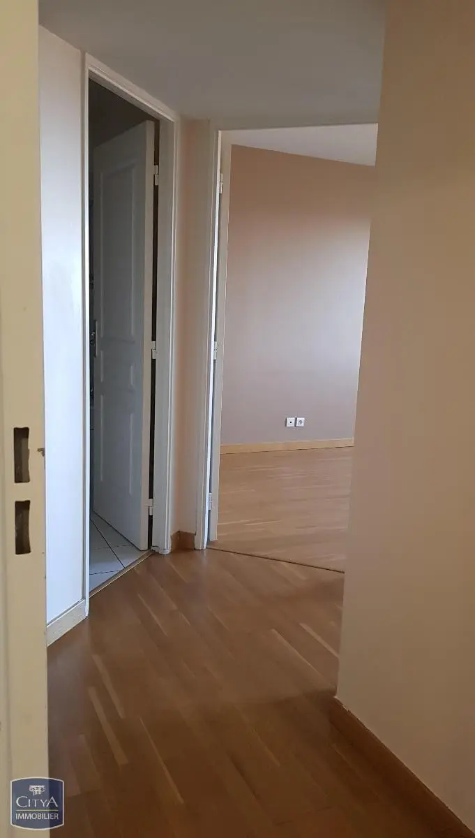 Photo 2 Appartement 3 pièces 70.59m²