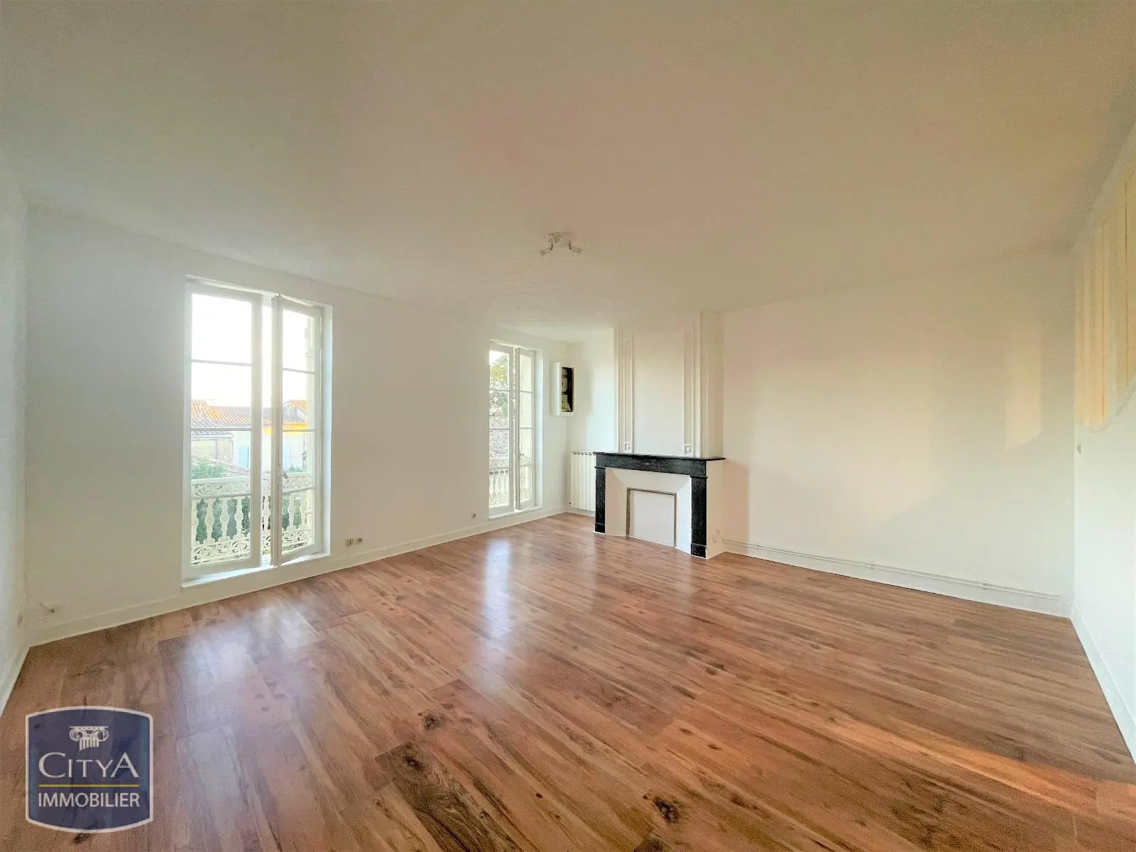 Photo 1 Maison 3 pièces 105.97m²