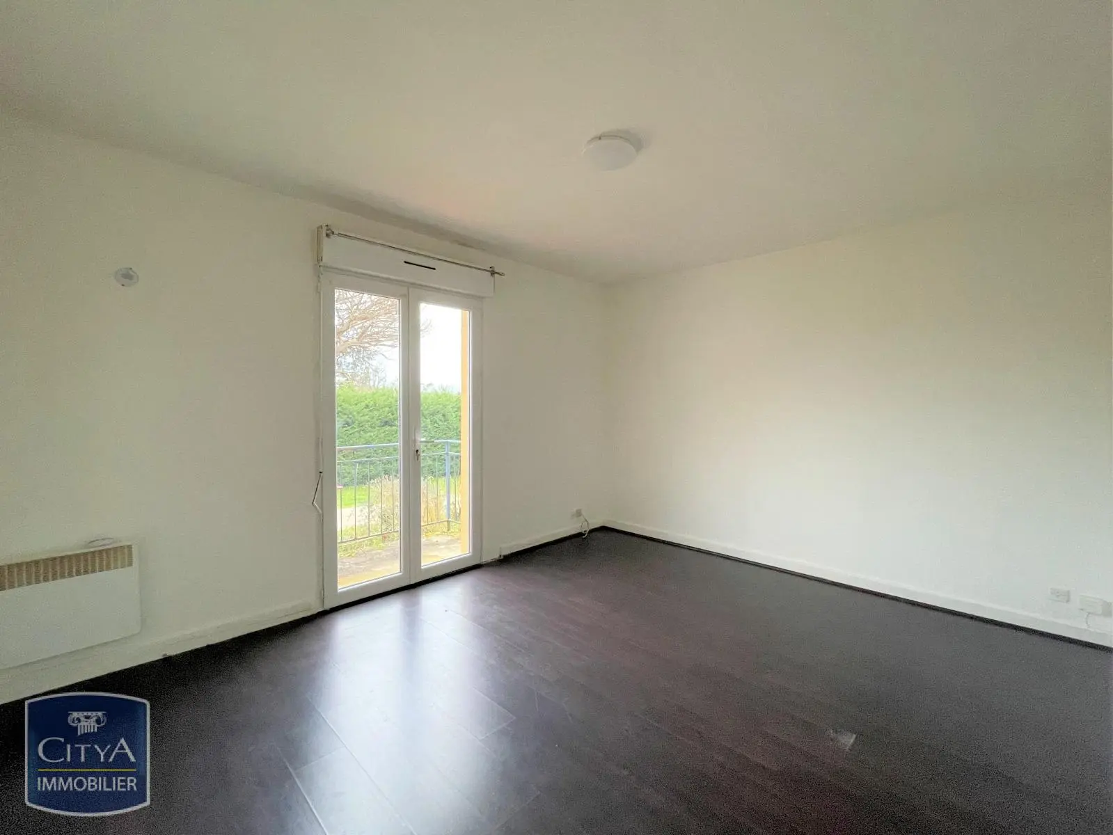 Photo 1 Appartement 1 pièce 25.63m²