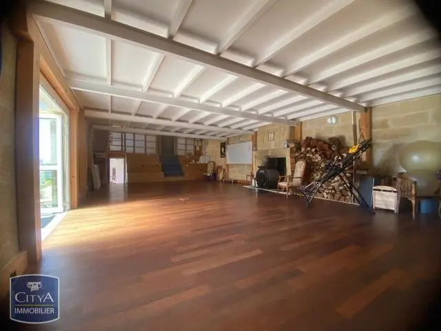 Photo 8 Maison 5 pièces 179m²