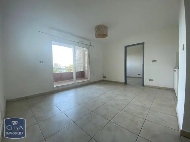 Appartement 2 pièces 37 m² · à Saint-Benoît · 36,6 m² · 595 €/mois