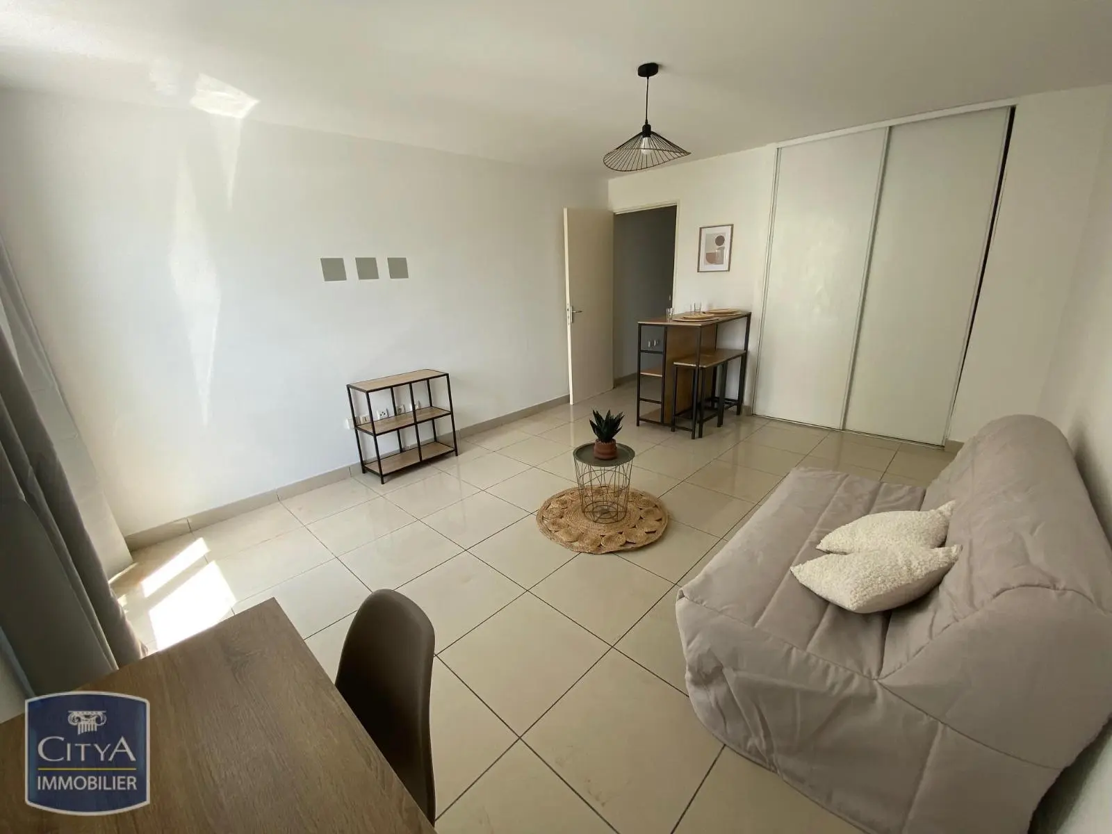 Photo 2 Appartement 1 pièce 28.87m²
