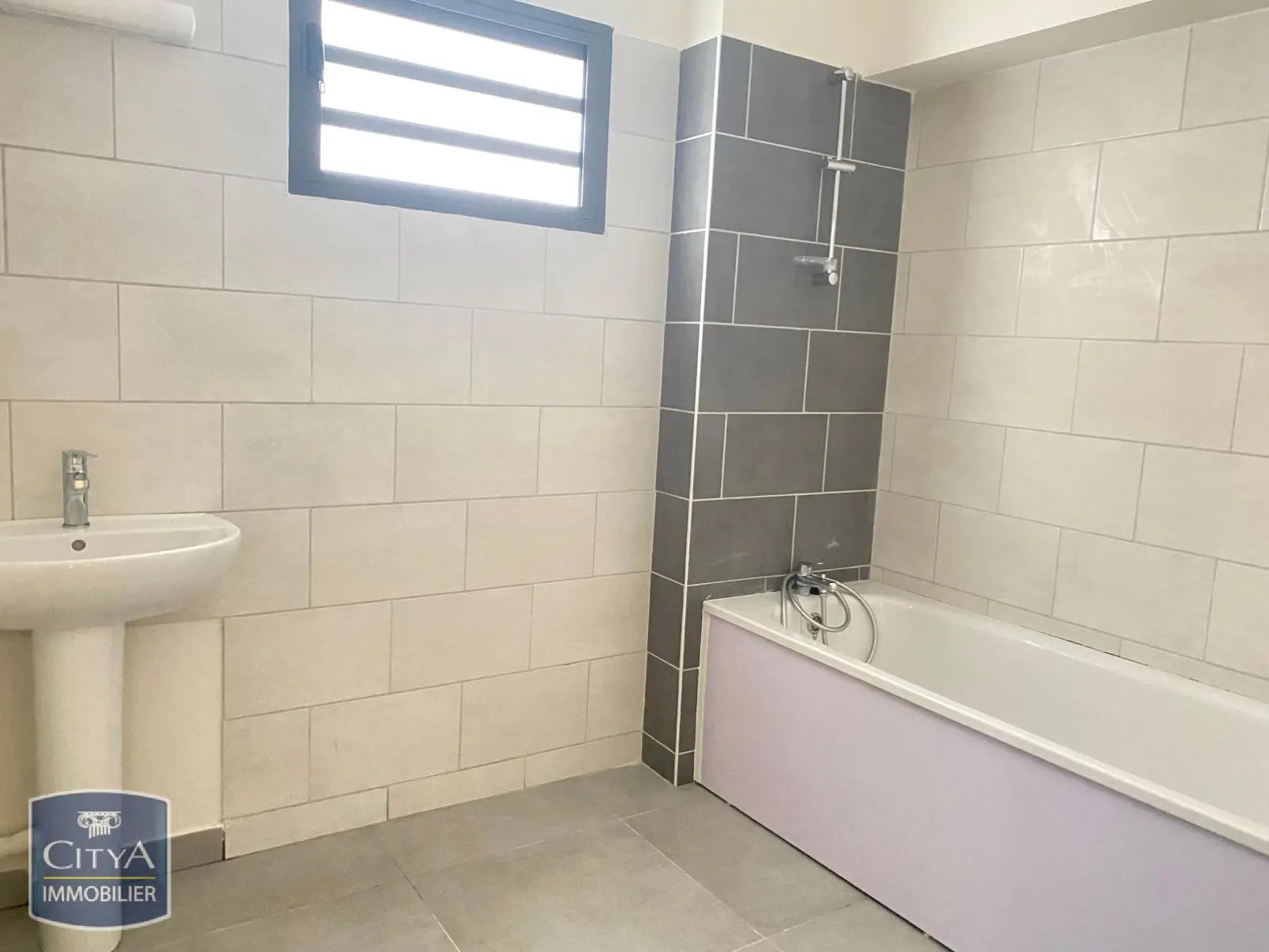 Photo 5 pour Appartement 4 pièces 80.8m² Photo 5 Appartement 4 pièces 80.8m²