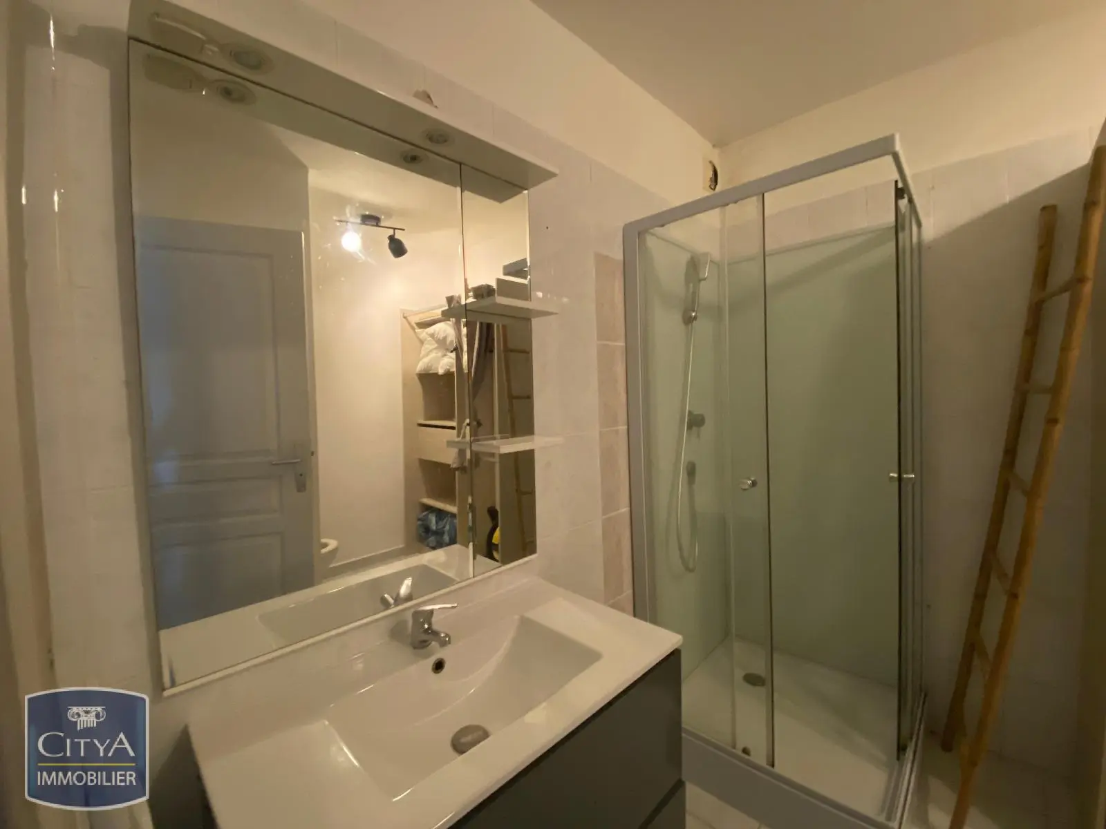 Photo 3 Appartement 1 pièce 30m²