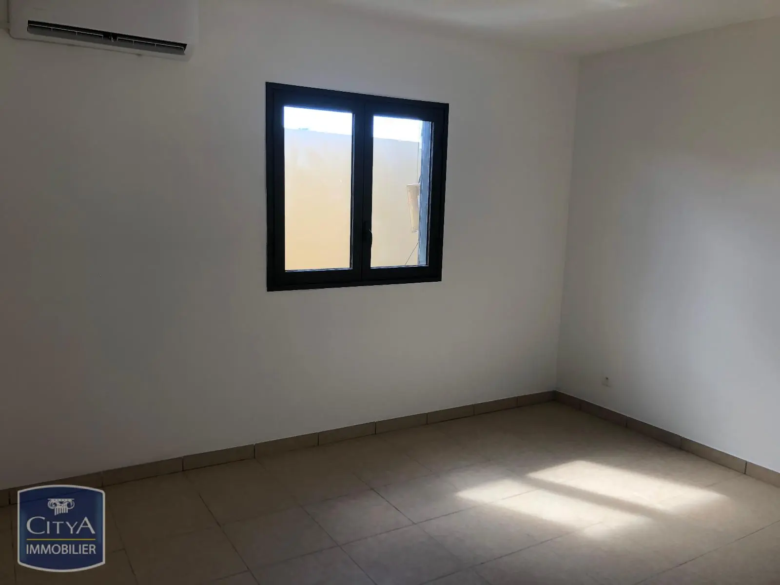 Photo 3 Maison 4 pièces 82.49m²