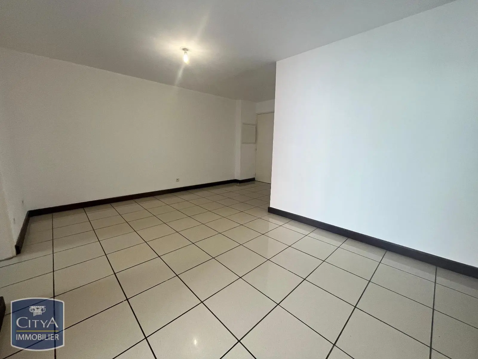 Photo 1 Appartement 2 pièces 47.6m²