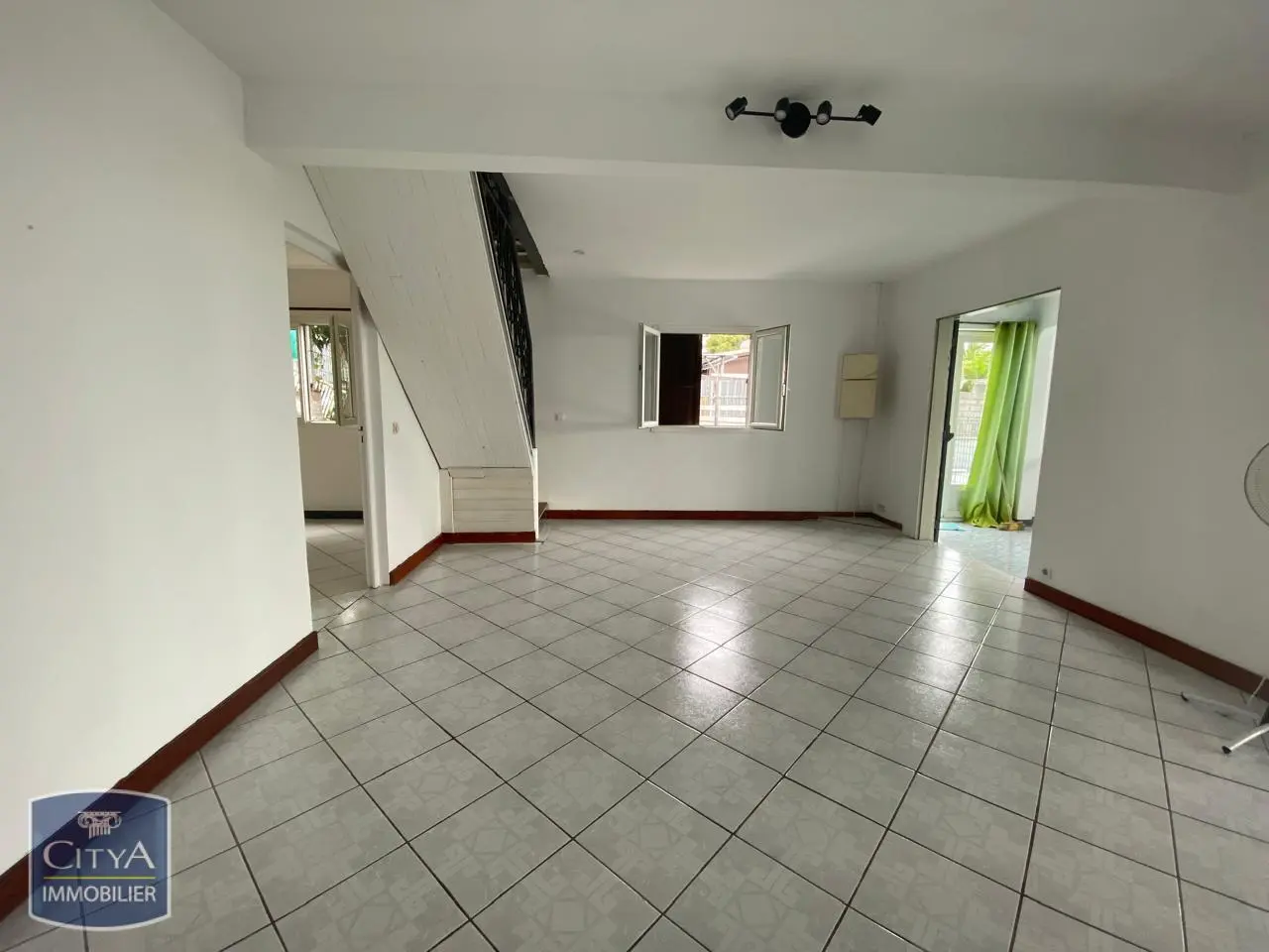 Photo 2 Maison 4 pièces 120m²