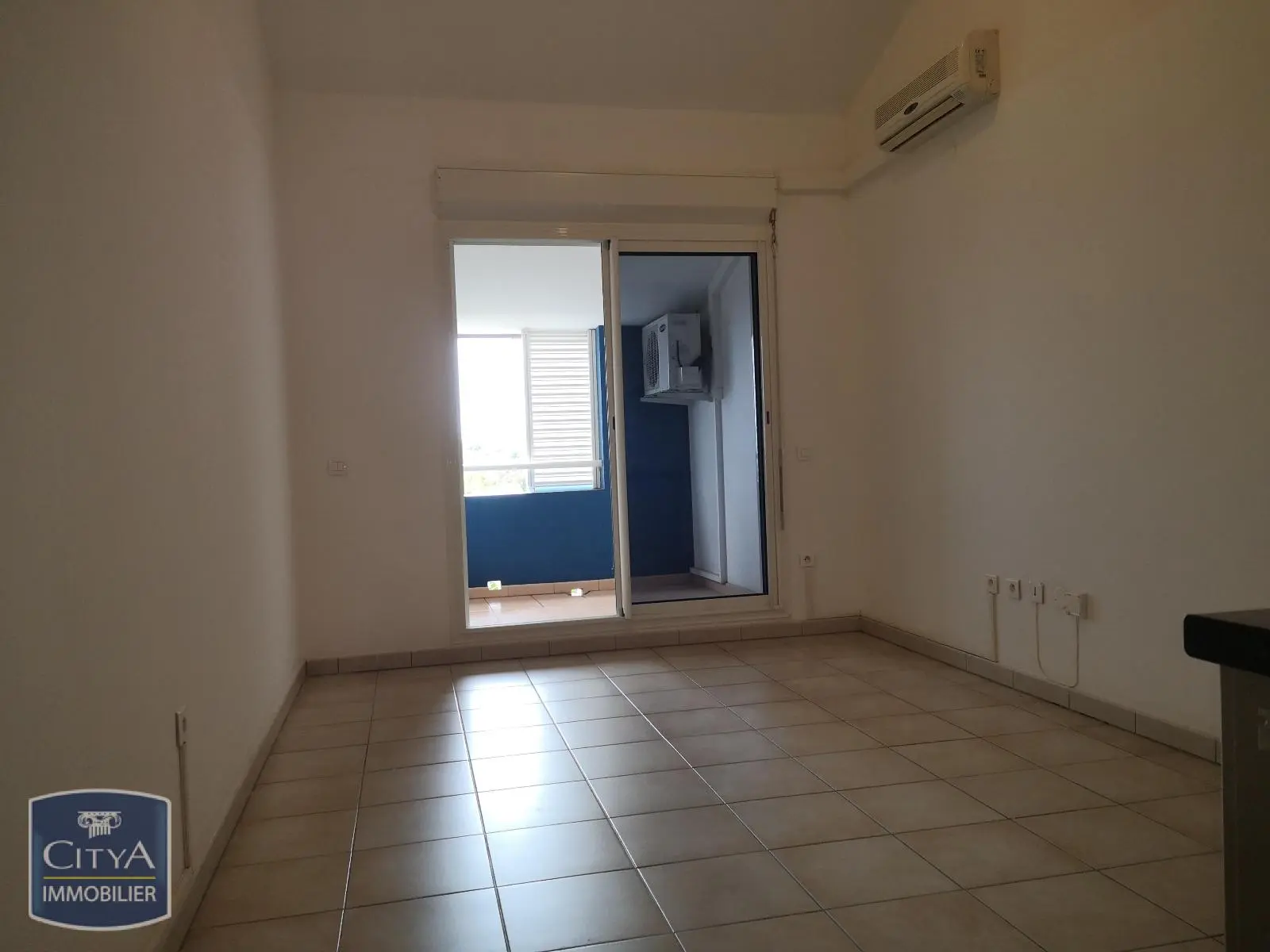 Photo 2 Appartement 1 pièce 23.31m²