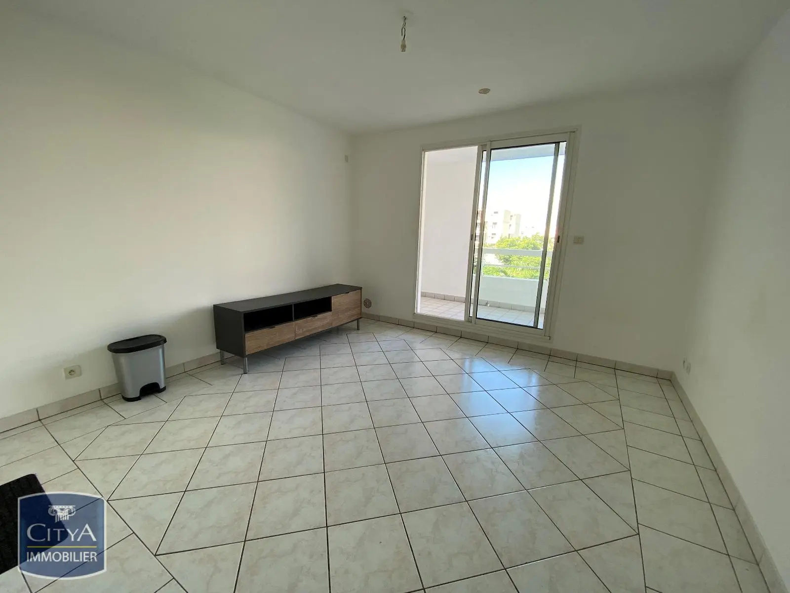 Photo 1 Appartement 1 pièce 19.92m²