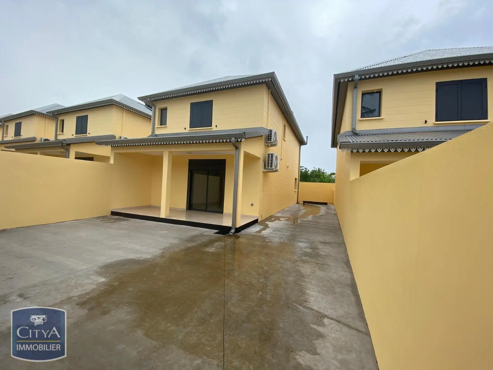 Photo 1 Maison 4 pièces 109.09m²