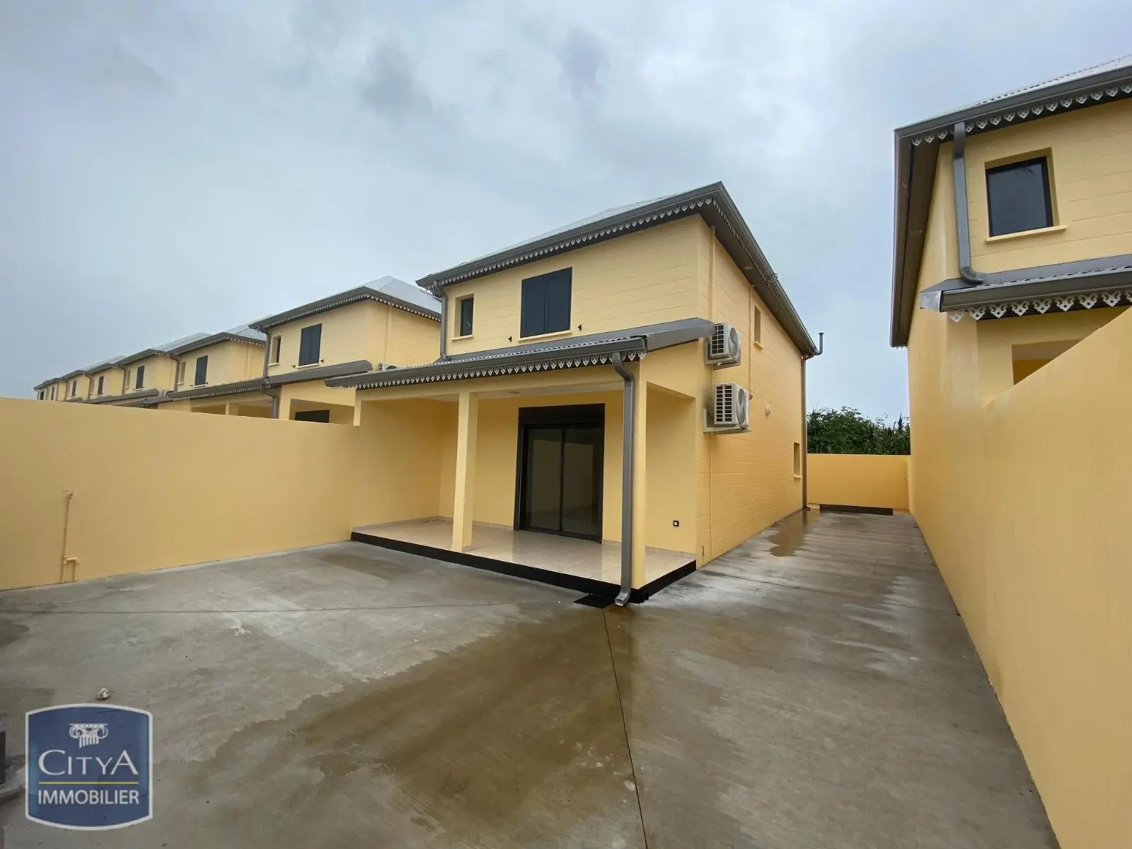 Photo 1 Maison 4 pièces 109.09m²