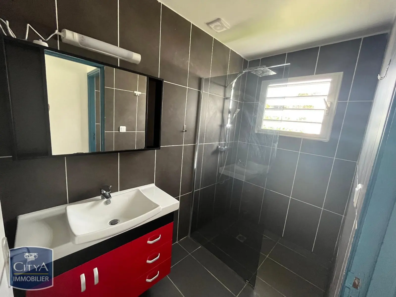 Photo 3 Maison 4 pièces 90m²