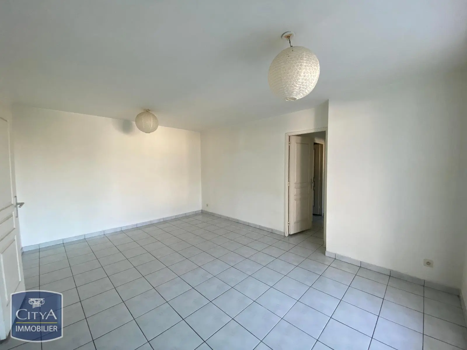 Photo 1 Appartement 3 pièces 55m²