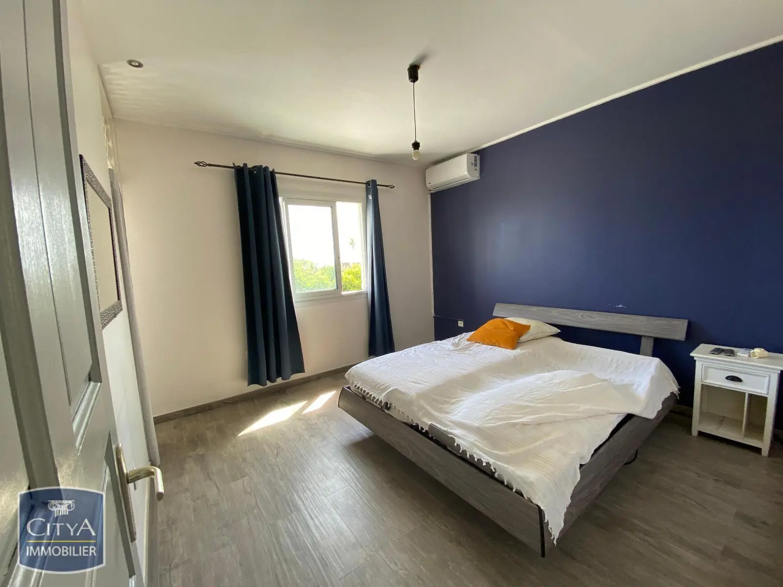 Photo 7 Maison 7 pièces 235m²