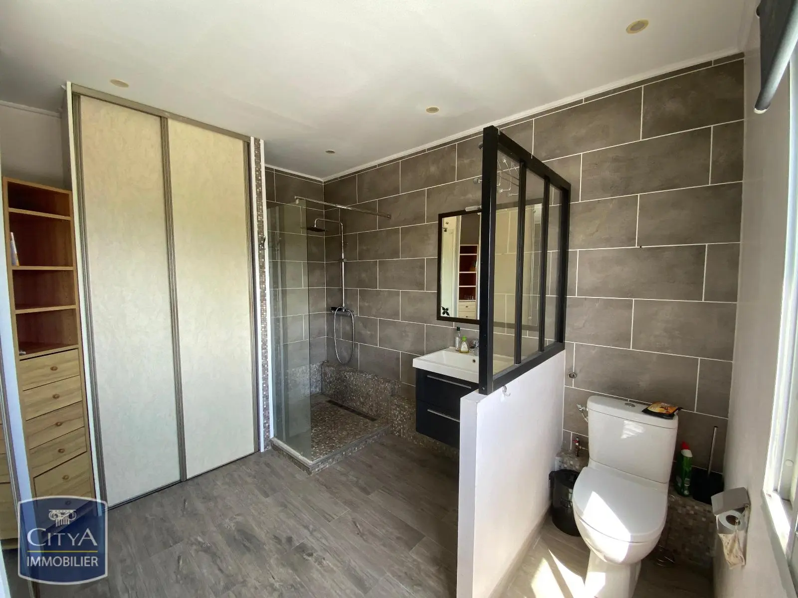 Photo 8 Maison 7 pièces 235m²