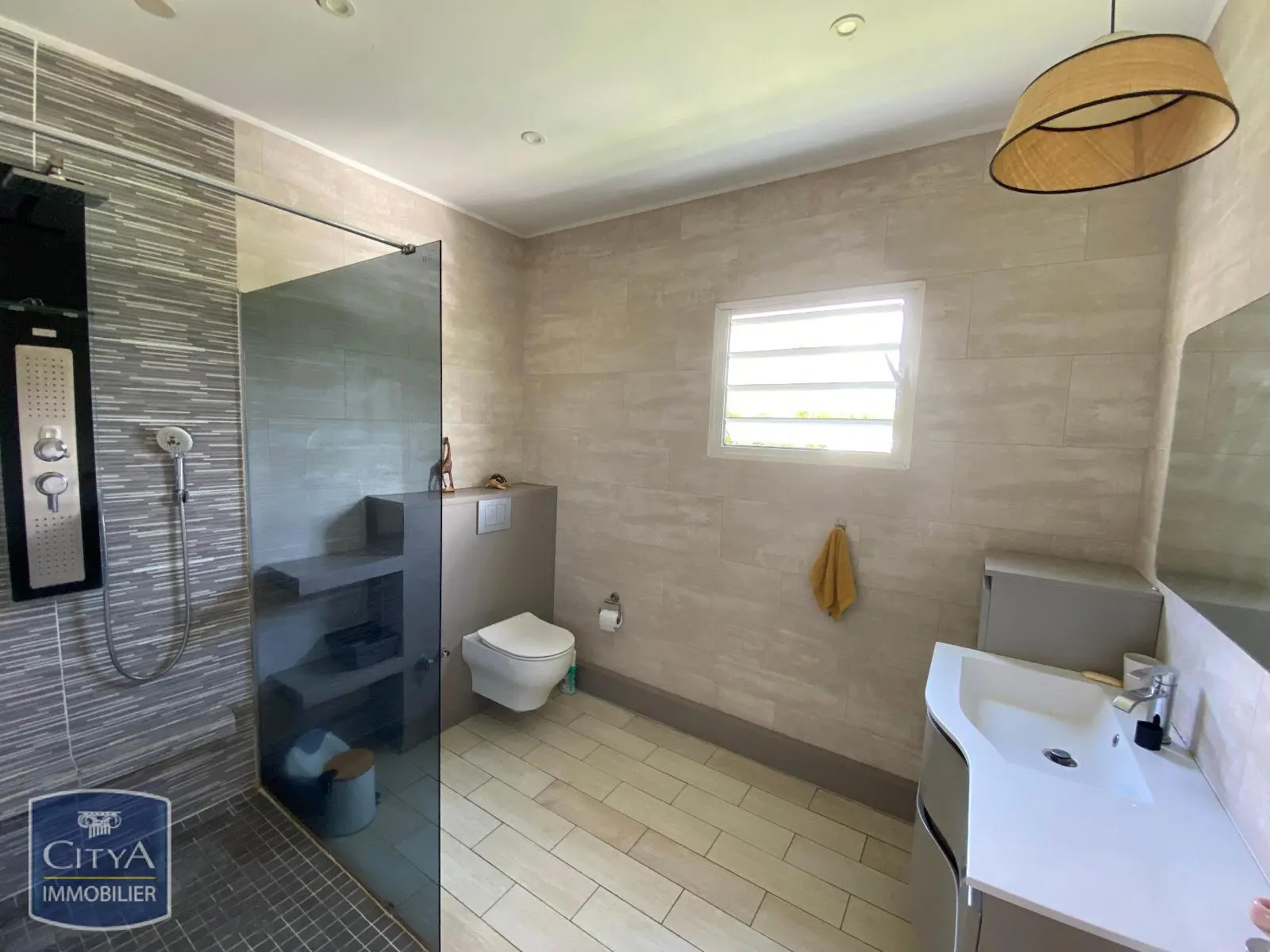 Photo 12 Maison 7 pièces 235m²