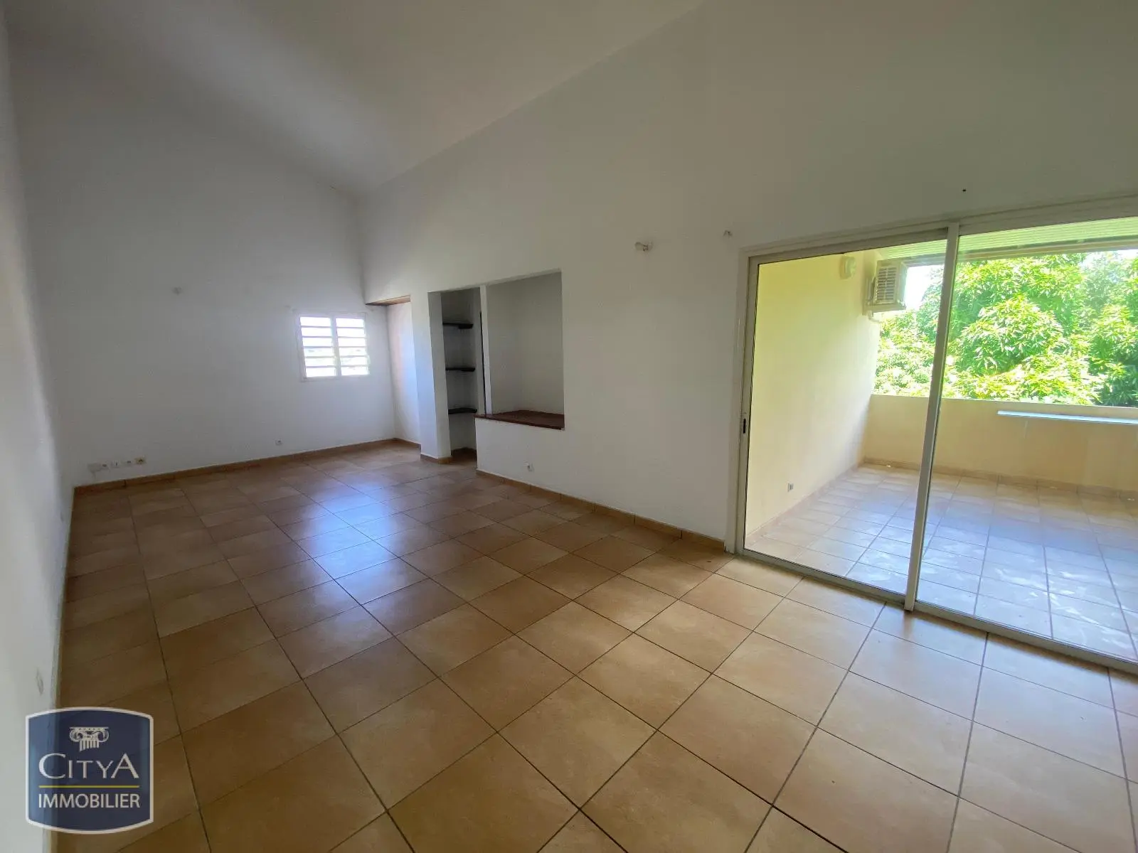 Photo 2 Appartement 2 pièces 61m²