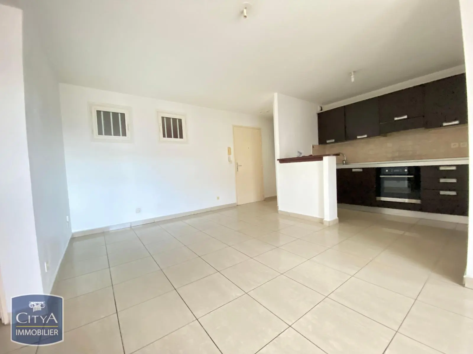 Photo 2 Appartement 3 pièces 56m²