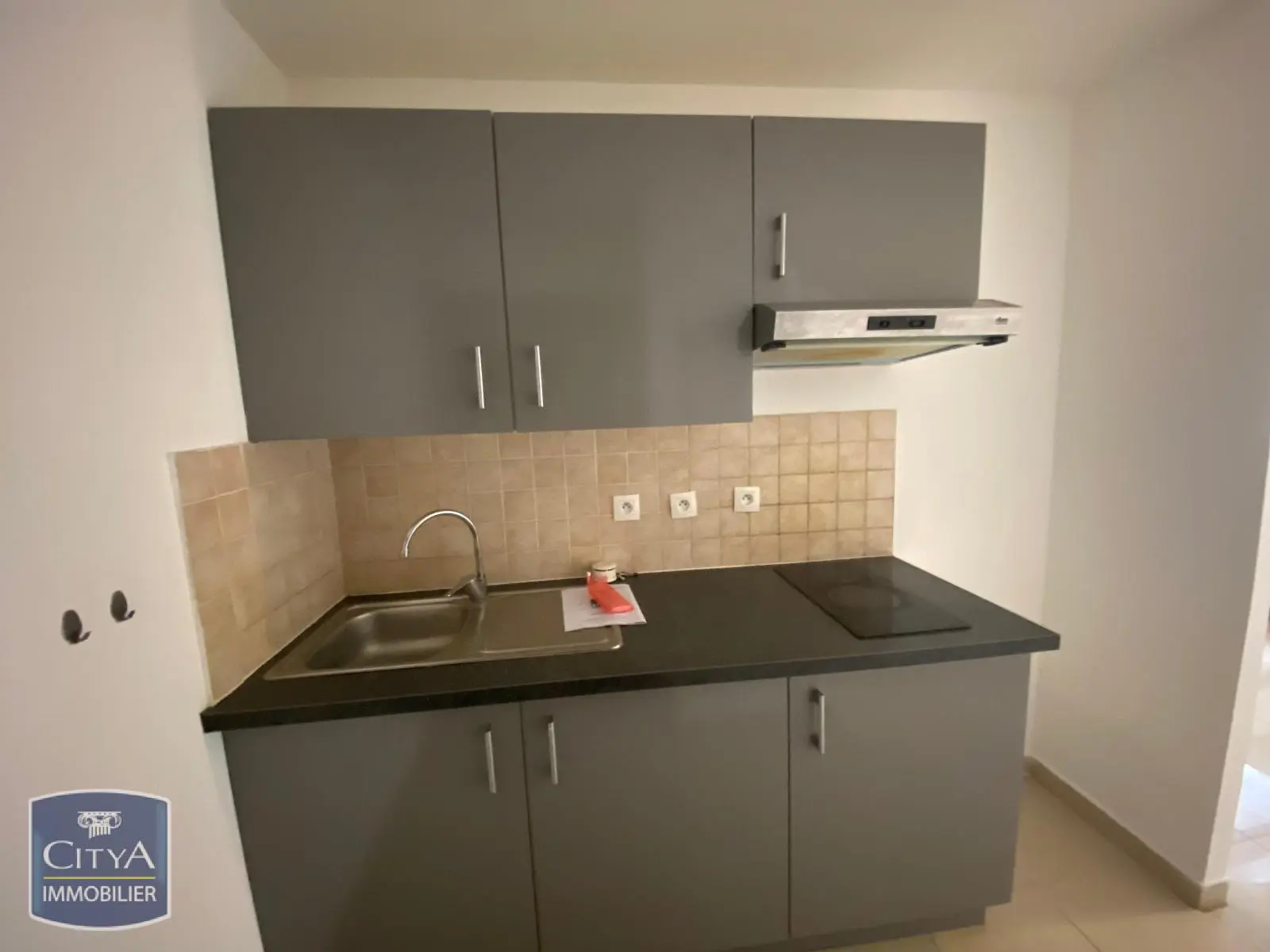 Photo 3 Appartement 1 pièce 26.63m²