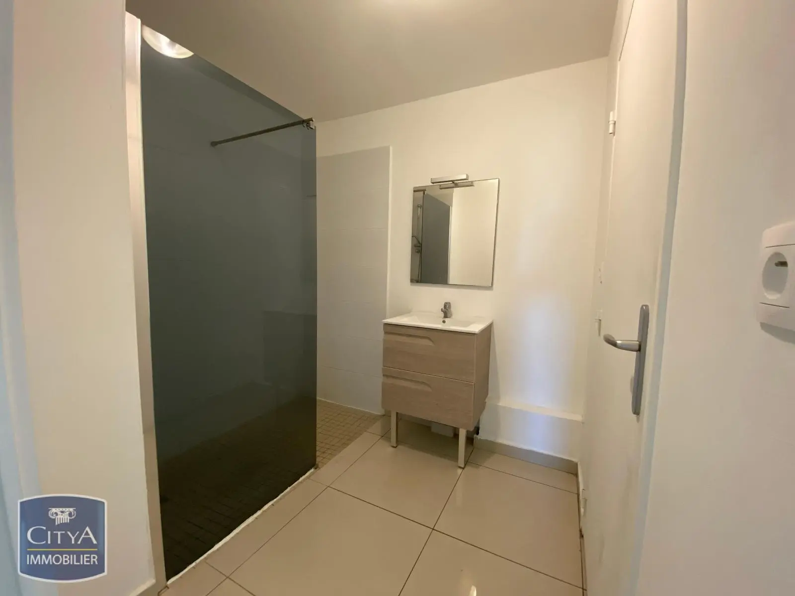 Photo 3 Appartement 2 pièces 58m²