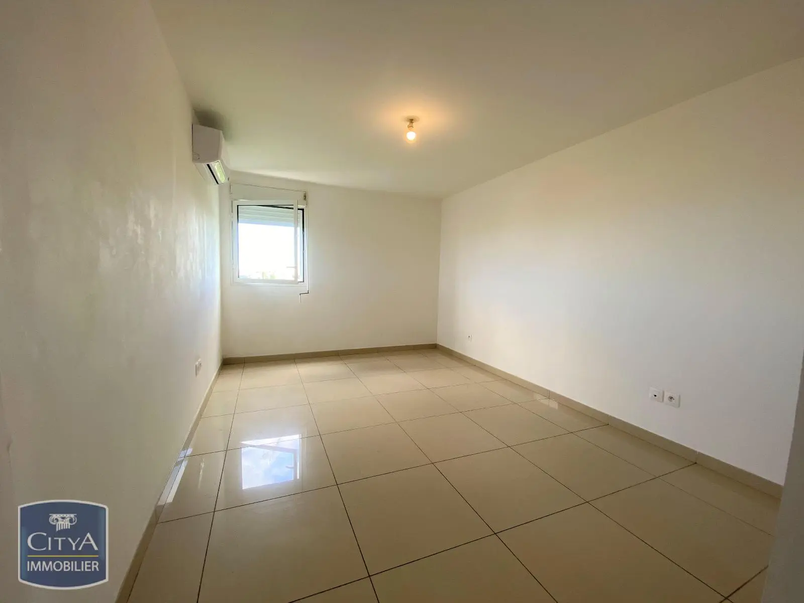 Photo 2 Appartement 2 pièces 58m²