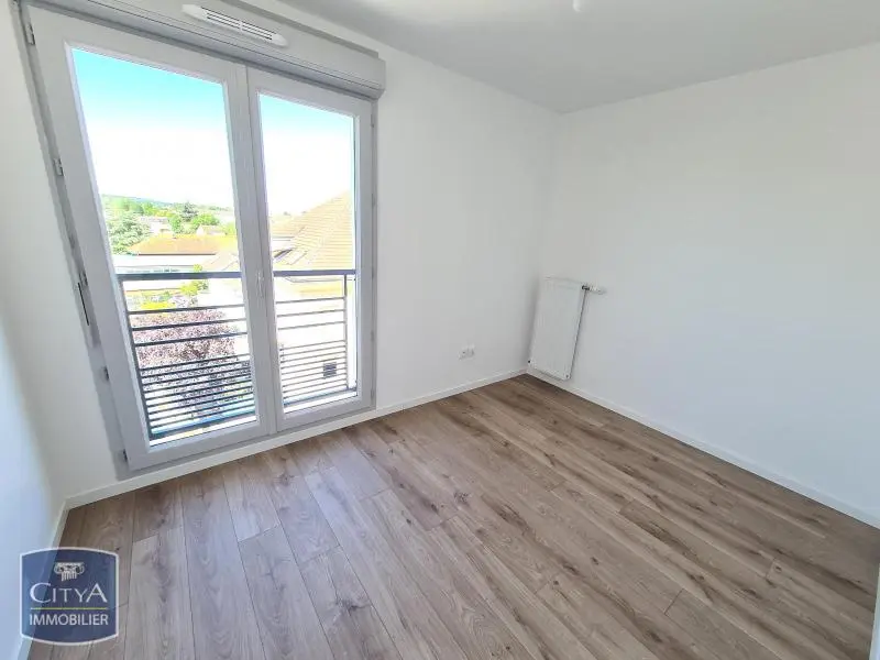 Plaisir (78370) Appartement 3 pièces 62.4m² photo 2