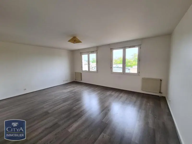 Photo 2 Appartement 1 pièce 40.24m²