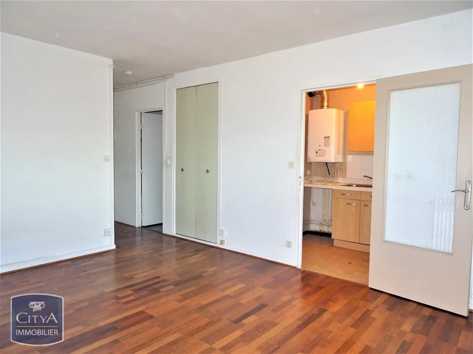Maurepas (78310) Appartement 1 pièce 27.52m² photo 2